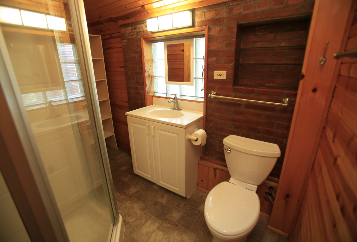 507-9 bathroom
